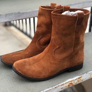 Vince Canute Boots (New)